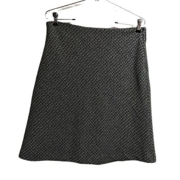 Old Navy Skirt Women Size 6 Wool Blend Low Waist Mini - Picture 2 of 5
